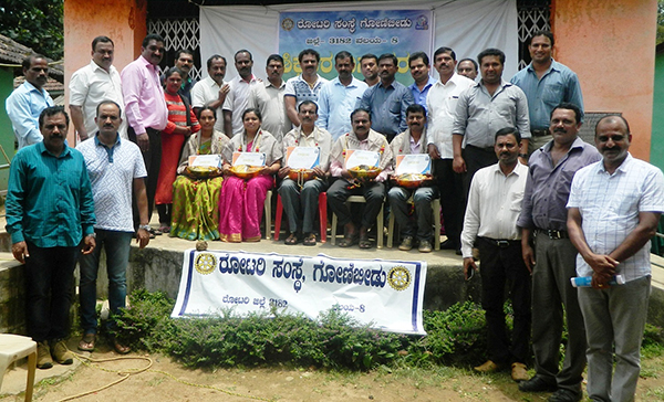 ಮೂಡಿಗೆರೆ: ಚಿನ್ನಿಗ ಸರಕಾರಿ ಶಾಲೆಗೆ ರೋಷನ್ ಬಿಲ್ಡರ್ ಪ್ರಶಸ್ತಿ